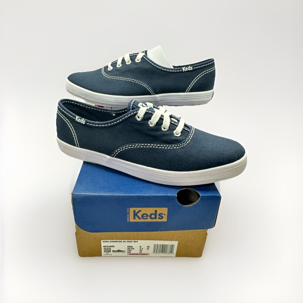 Keds Women’s Champion OC Deep Navy Canvas Lace Up Sneakers Size 5 | New In Box
